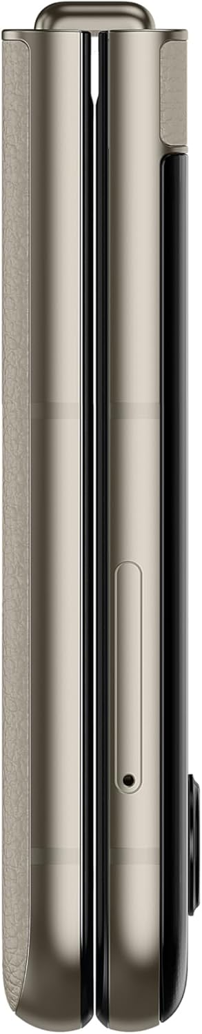 Style Meets Speed: Motorola razr 2024 (Unlocked US Edition)